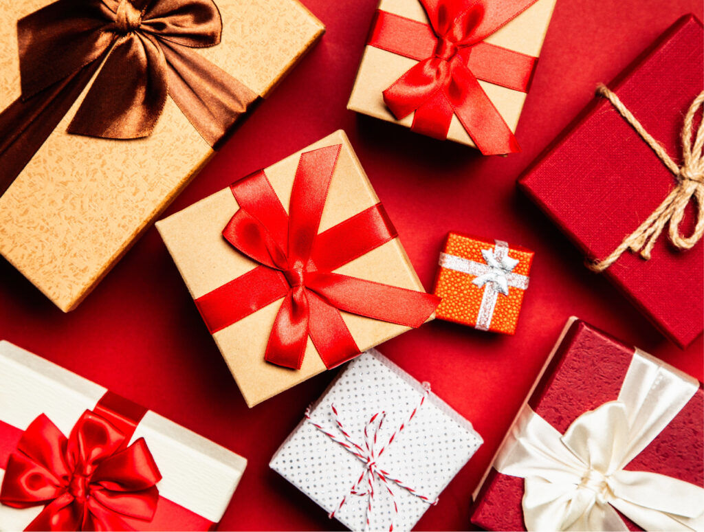Why Make Your Gift Boxes Custom with Packoi