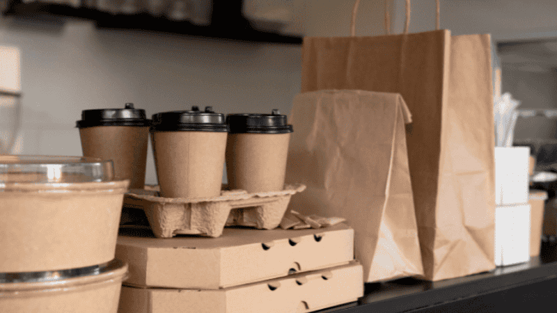 kraft packaging with Simple Geometric Designs