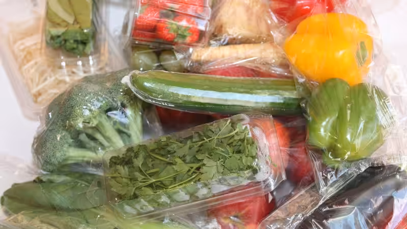 recyclable plastics using on vegetable packaging