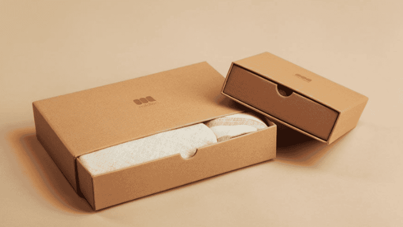 Minimalist clothes packaging