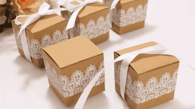 gift boxes with lace
