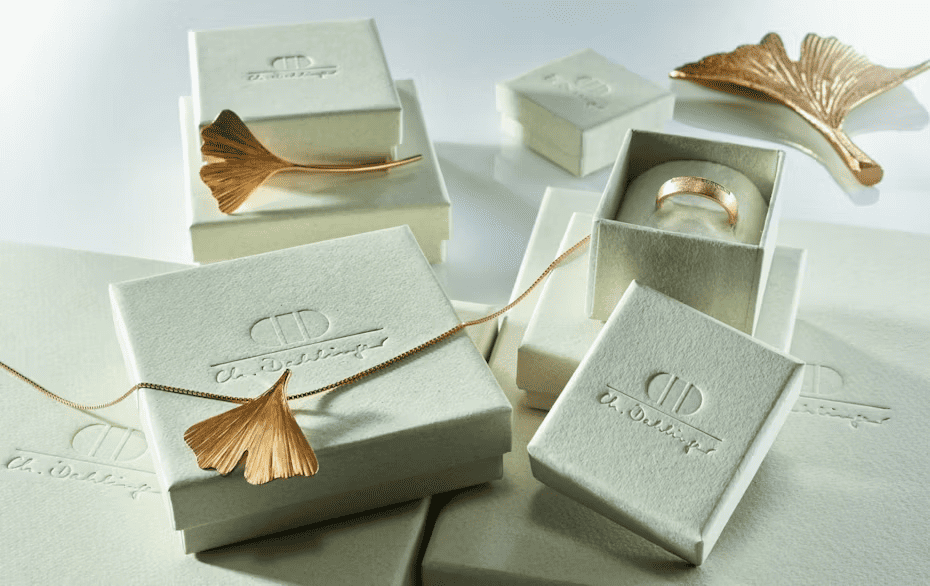 10 Fashion Jewelry Packaging Designs That Your Customer Will Love - Packoi
