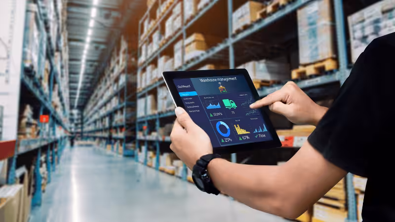 smart packaging working for warehouse