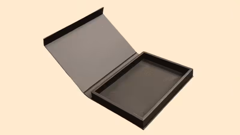 Black cardboard box with magnetic closure top
